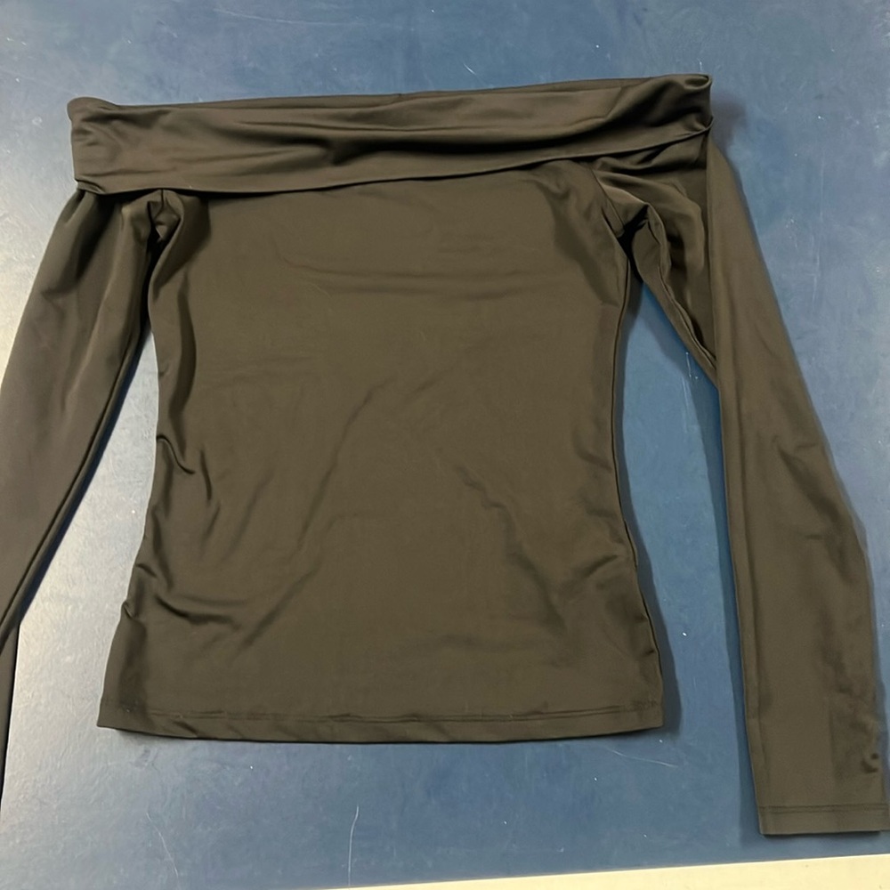 H&M Black Off the Shoulder Top